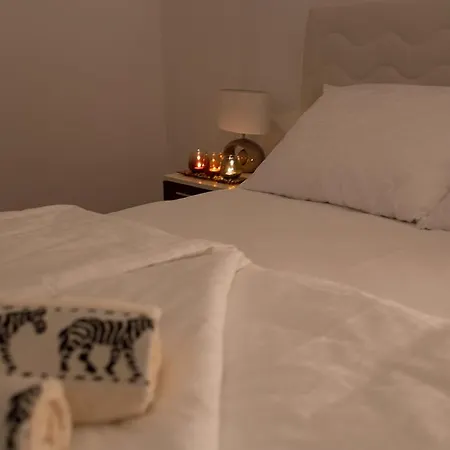 Luxury Tasa تريبينيي