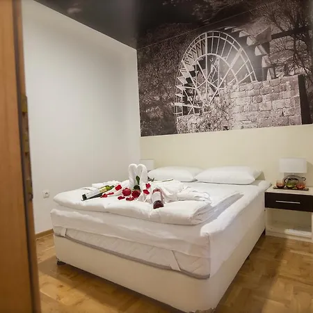 Luxury Tasa Apartamento *