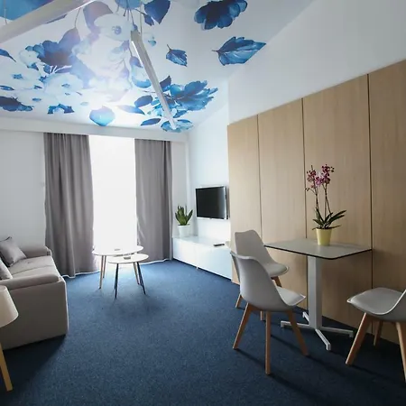 Luxury Tasa Apartamento *