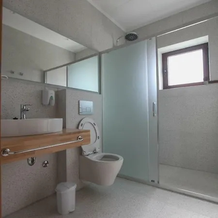 Luxury Tasa Apartamento