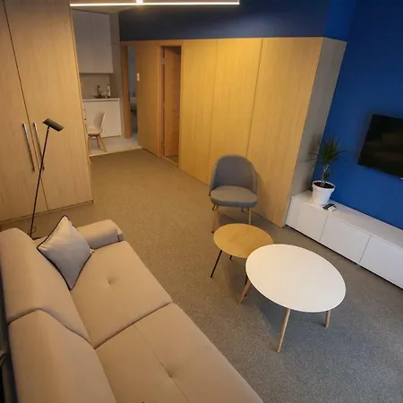 Luxury Tasa Apartamento