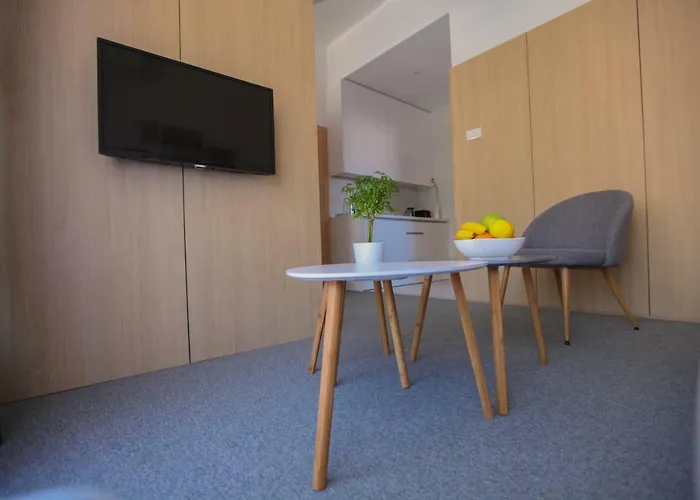 Luxury Tasa * تريبينيي